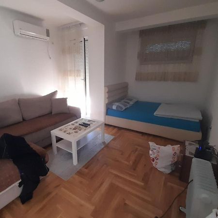 Apartment Luka Podgorica Exterior photo